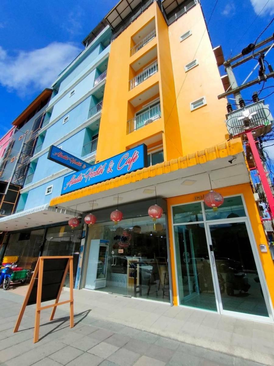 Alaita Hostel Patong Екстериор снимка